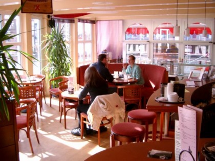 照片: Schloßcafé Keth